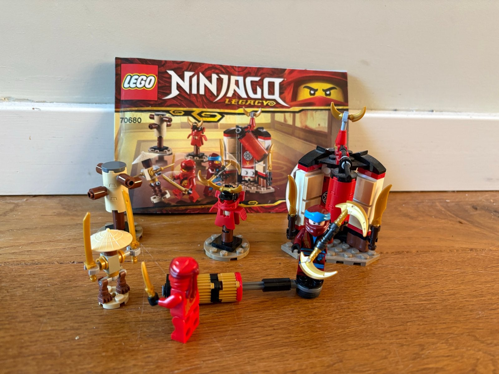 LEGO Ninjago Legacy 70680 - Klooster Training, Lego, Ophalen of Verzenden, Zo goed als nieuw, Compleet