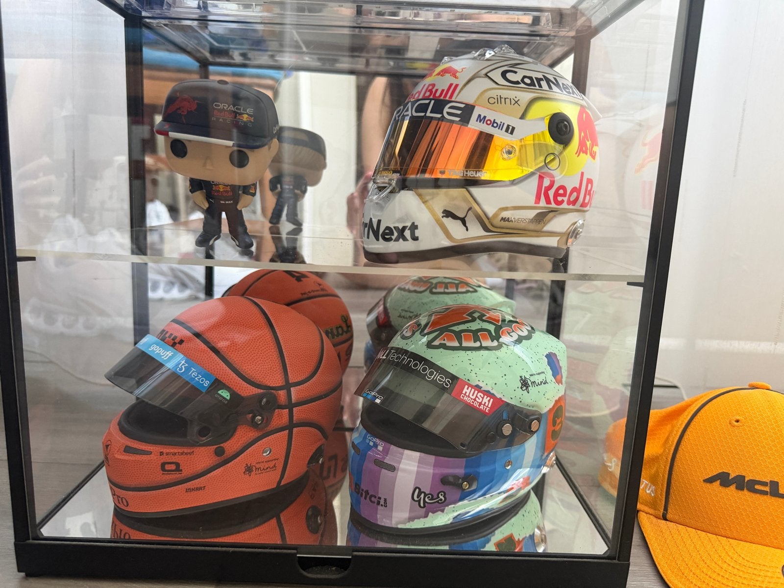 Formule 1 Collectie: Helmen en Modelauto's, 1:50 of kleiner, Auto, Zo goed als nieuw, Ophalen