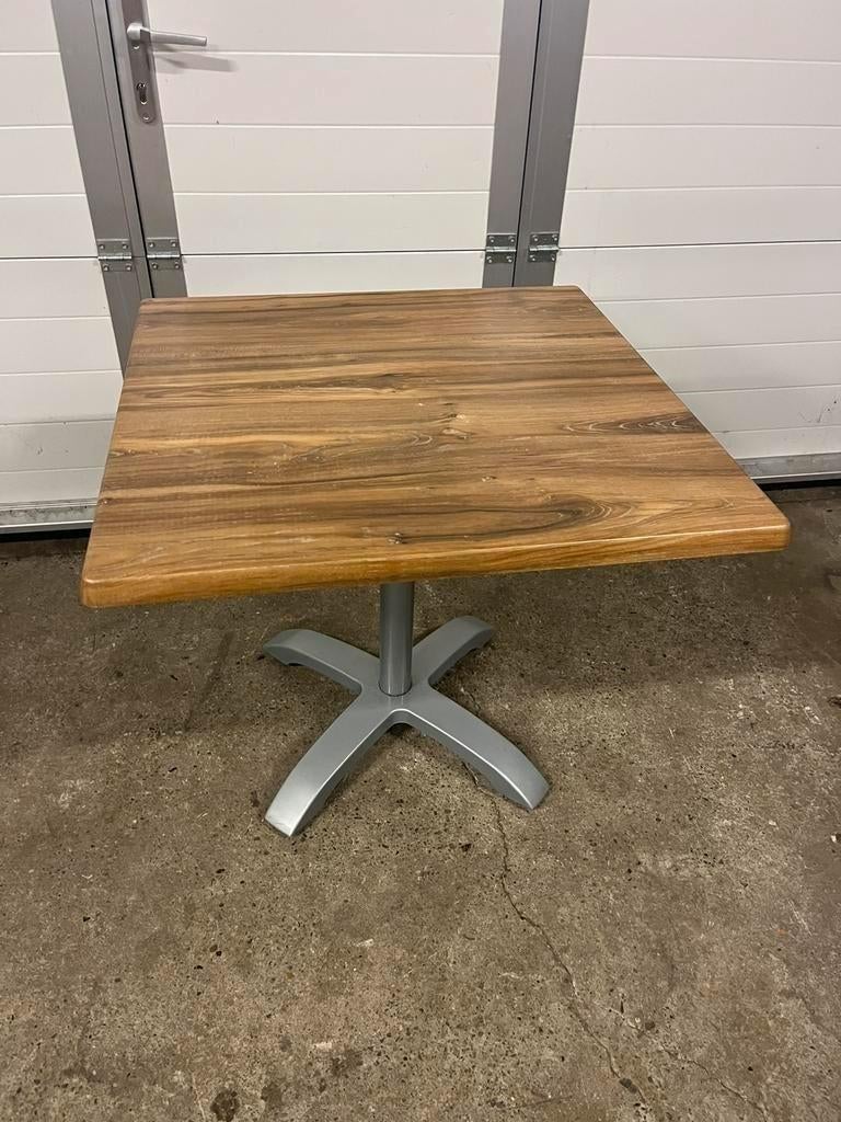 12 stuks horeca bistro terras tafels outdoor werzalit 80x80, Ophalen, Zo goed als nieuw