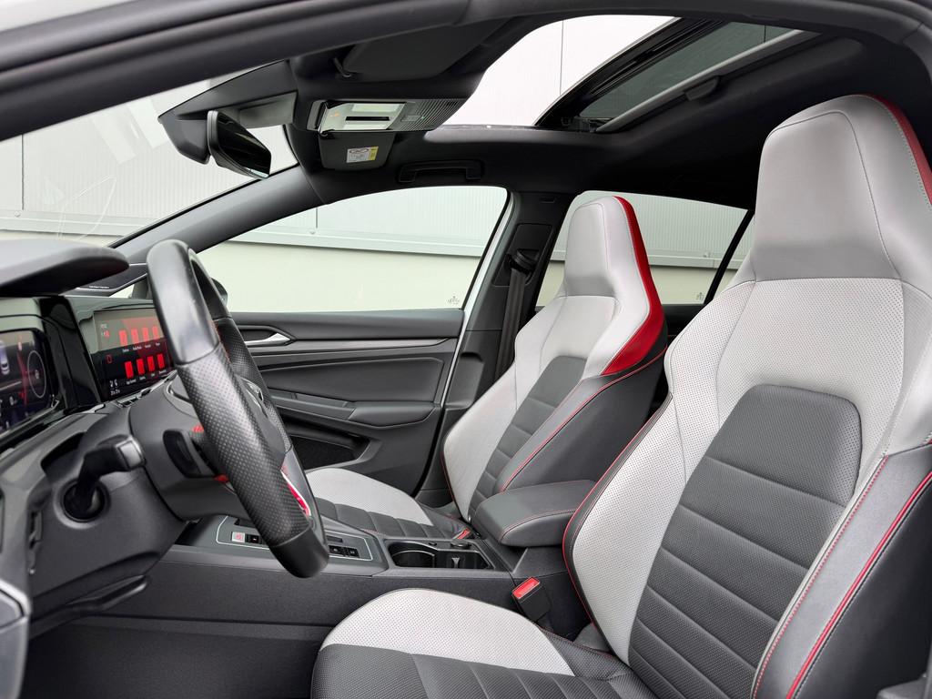 Volkswagen Golf 2.0 TSI GTI Clubsport|45|Akra|IQ-Light|Leder, Gebruikt, Zwart, 4 cilinders, Bedrijf