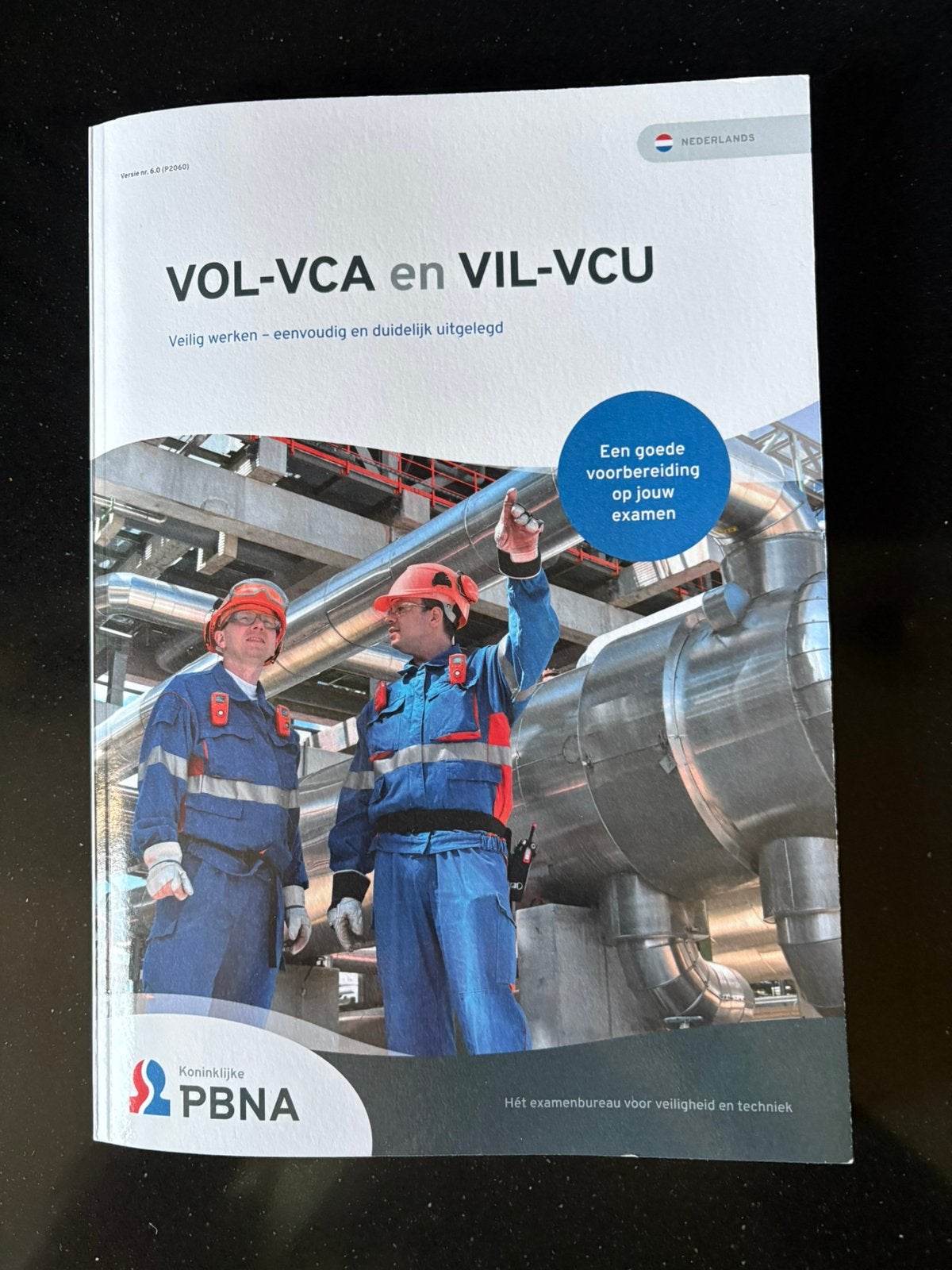 VOL - VCA   Pbna leerboek, Ophalen of Verzenden, Zo goed als nieuw