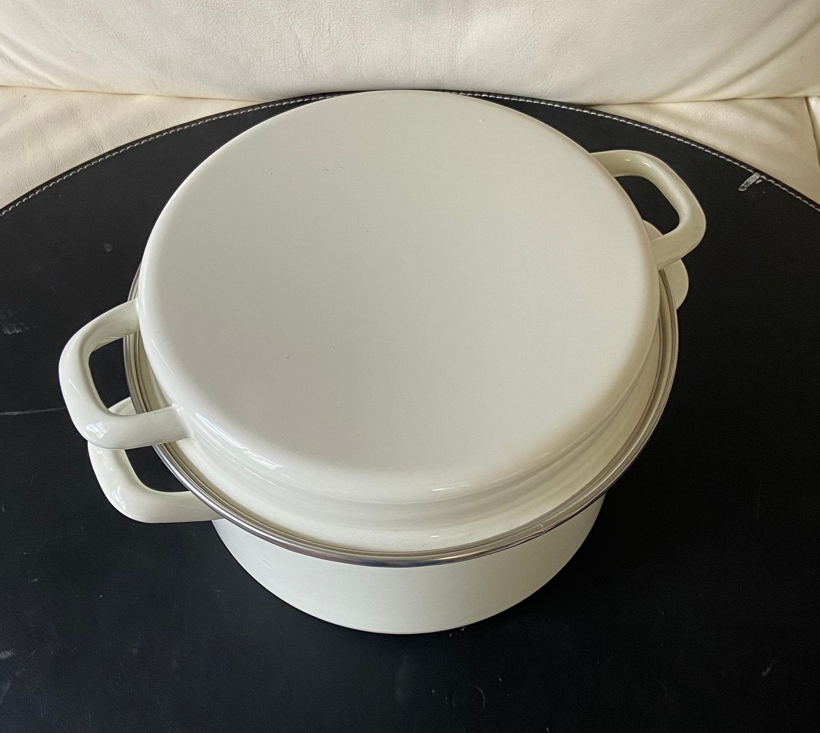 Mosselpan met schelpdeksel, Ophalen of Verzenden, Zo goed als nieuw, Overige materialen