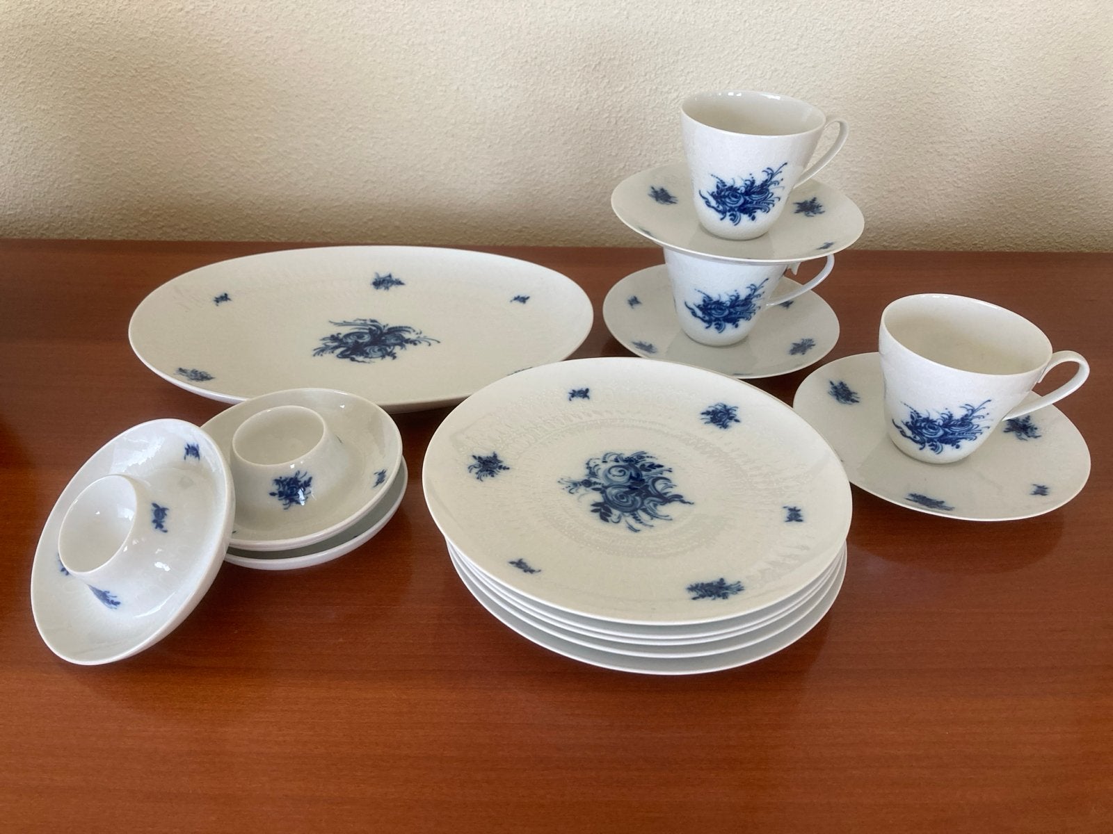 Rosenthal Studio-Linie Servies Romanze Blue Flower, Overige merken, Klassiek, Ophalen of Verzenden, Zo goed als nieuw