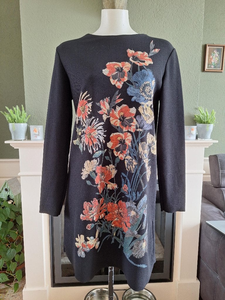 Zara zwarte bloemen jurk M 38 40, Kleding | Dames, Maat 38/40 (M), Verzenden, Zo goed als nieuw, Boven de knie