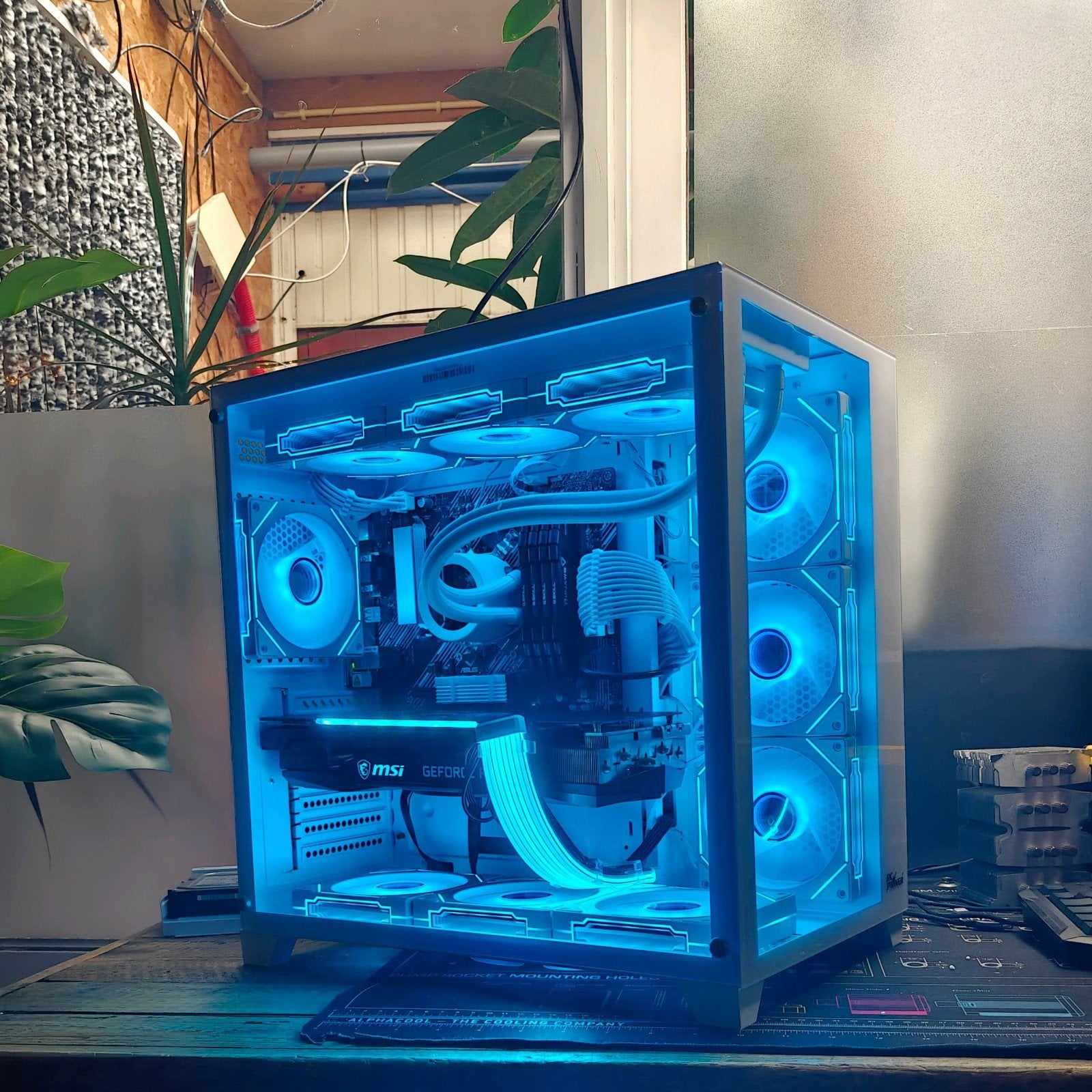 Game PC s op voorraad | Budget t/m High-End | RTX/RX, Met monitor, 32 GB, Virtual Reality, Nieuw