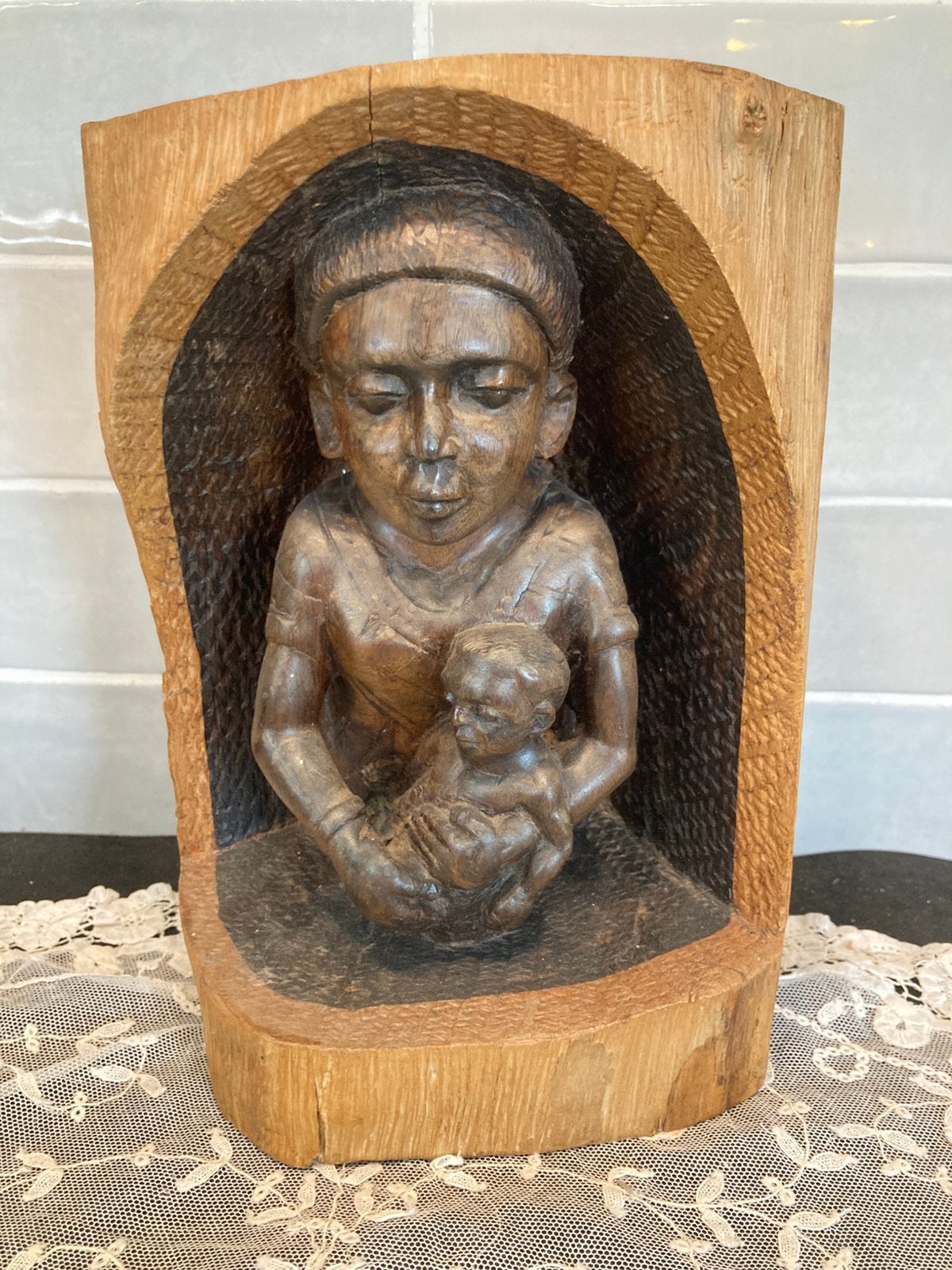 Houtsnijwerk Tanzania, moeder met kind (050725s), Ophalen of Verzenden
