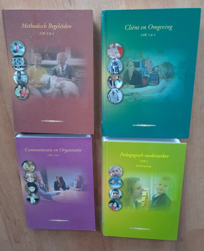 studieboeken pedagogisch-medewerker saw3 kinderopvang, Ophalen, Beta, Zo goed als nieuw, MBO