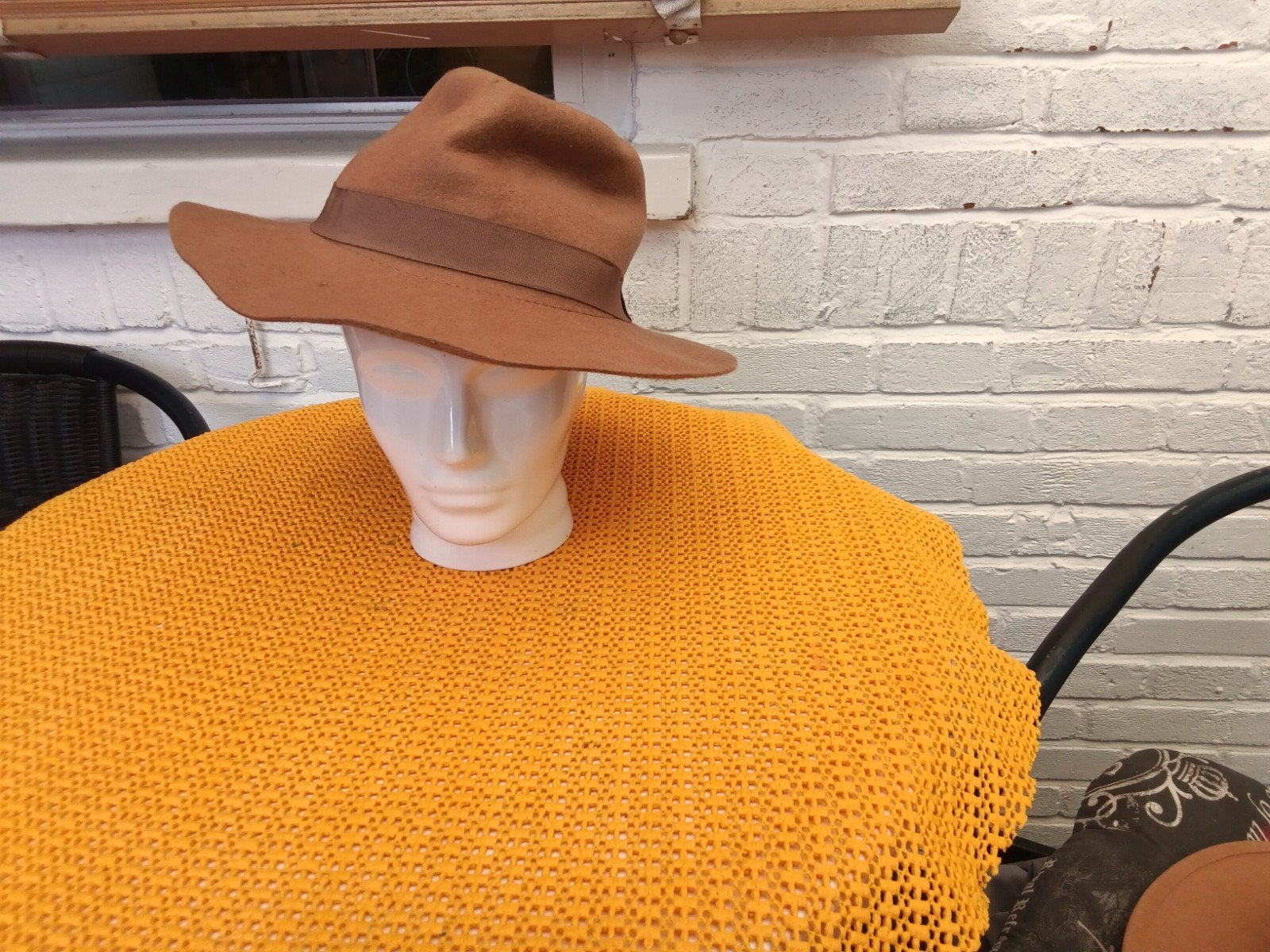 hoed wol, Kleding | Heren, Hoeden en Petten, Ophalen of Verzenden, Zo goed als nieuw
