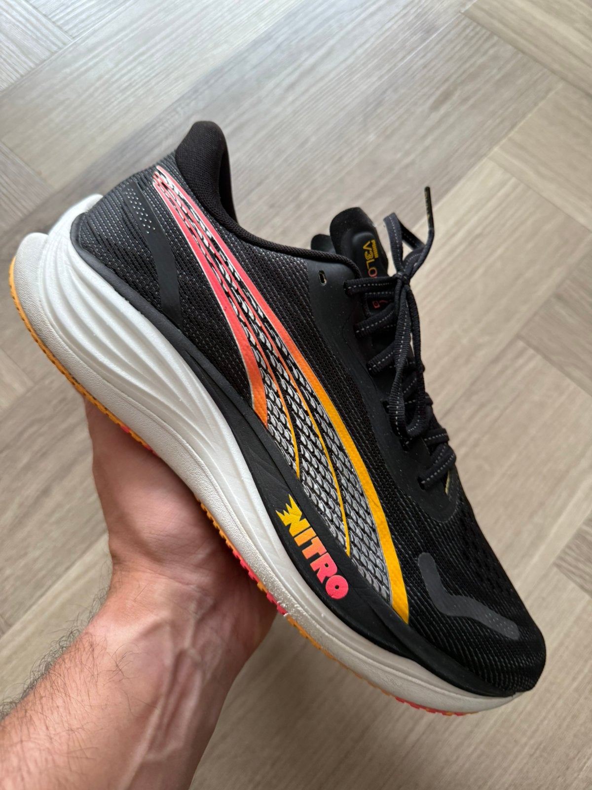 Puma velocity 3 nitro black pink 44.5, Kleding | Heren, Ophalen of Verzenden, Zo goed als nieuw
