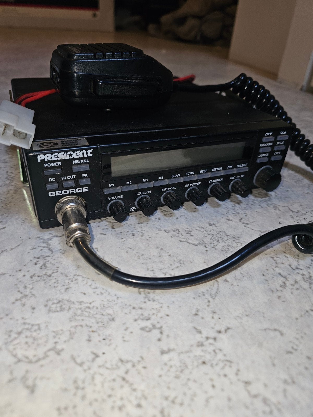 President George CB-radio met microfoon, Ophalen of Verzenden, Zo goed als nieuw, Zender en Ontvanger