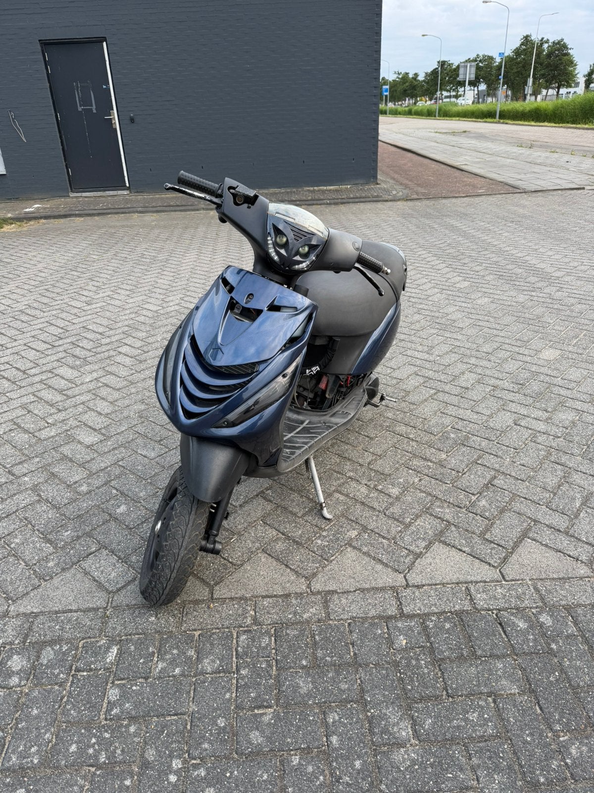 Piaggio zip 172 brom 2011, Ophalen, Maximaal 45 km/u, Zip, Zo goed als nieuw