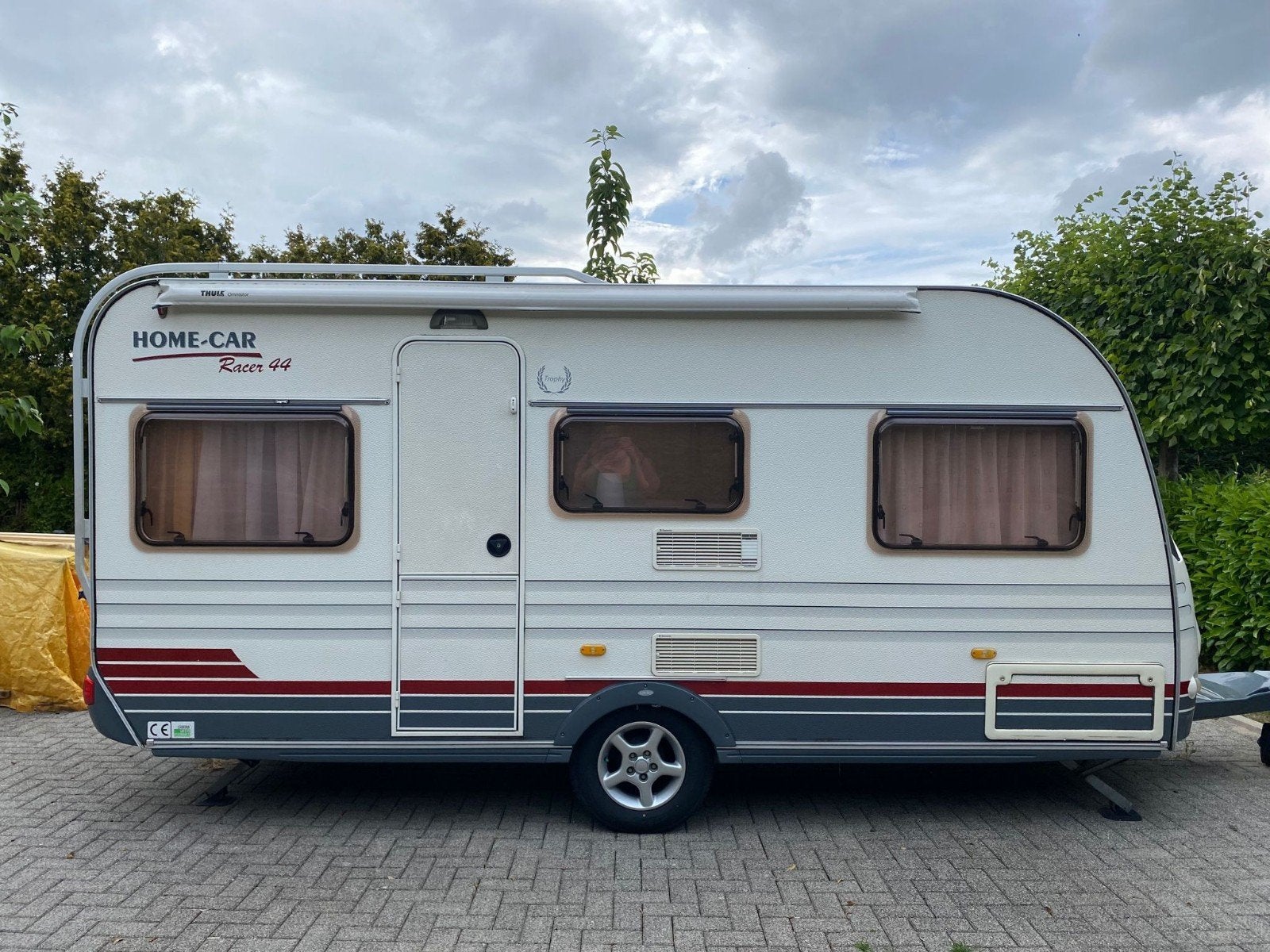 Home-Car racer 44 trophy lichtgewicht gezinscaravan voortent, Home-car, Vast bed, Rondzit, Tot en met 4