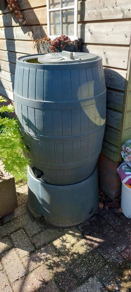 Regenton, 150 liter of meer, Ophalen
