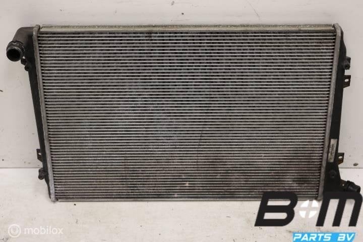 Radiateur VW Passat B6 2.0 TDI BMP 3C0121253R, Gebruikt
