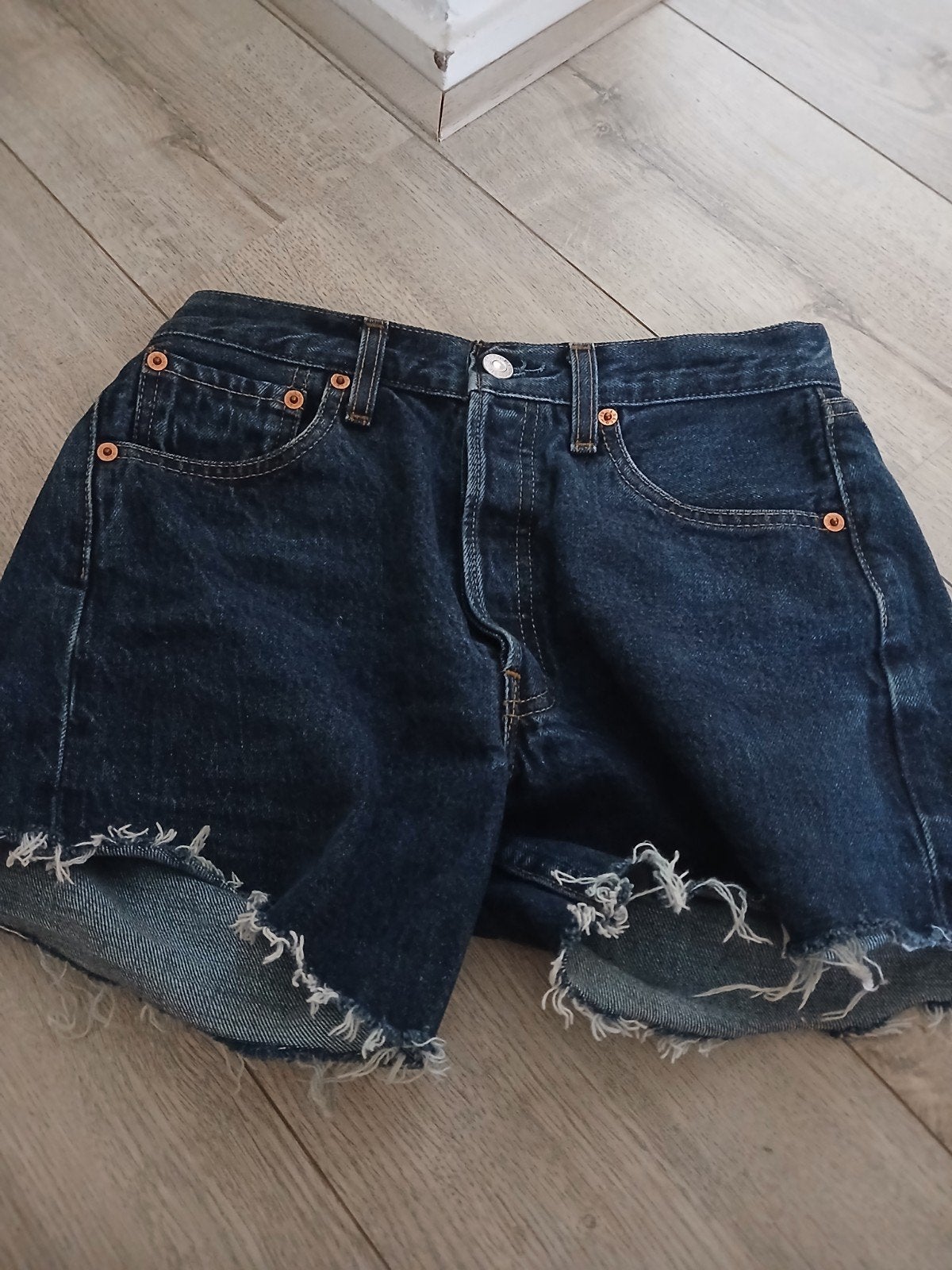 Levi's spijkerbroek maat 29, Ophalen, Zo goed als nieuw, Blauw, Kort