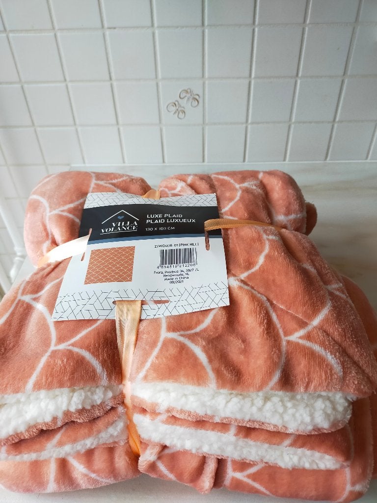 Plaid Luxe Zalm/Roze, Ophalen, Overige kleuren, 130 cm, Nieuw