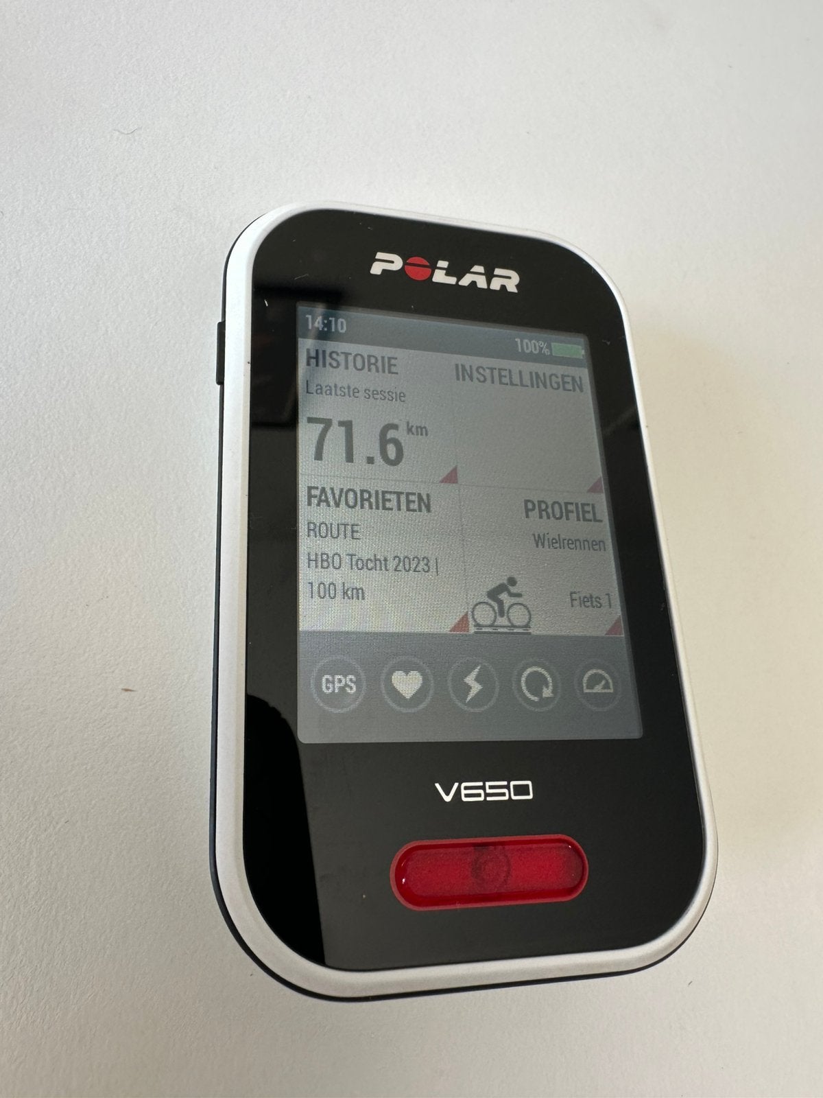 Polar V650 GPS fietscomputer + stuurhouder, Ophalen of Verzenden, Draadloos, Gebruikt