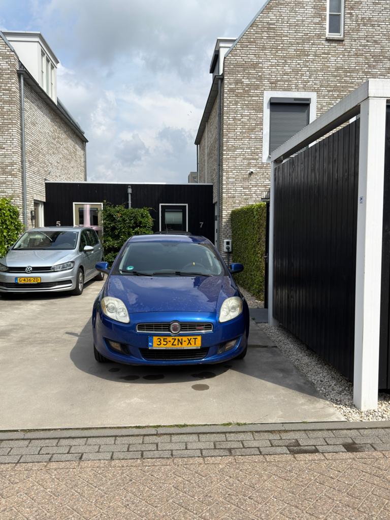 Fiat Bravo Turbo 16v 180PK 5DRS, subwoofer en sportuitlaat., Auto's, Voorwielaandrijving, 730 kg, Zwart, 4 cilinders