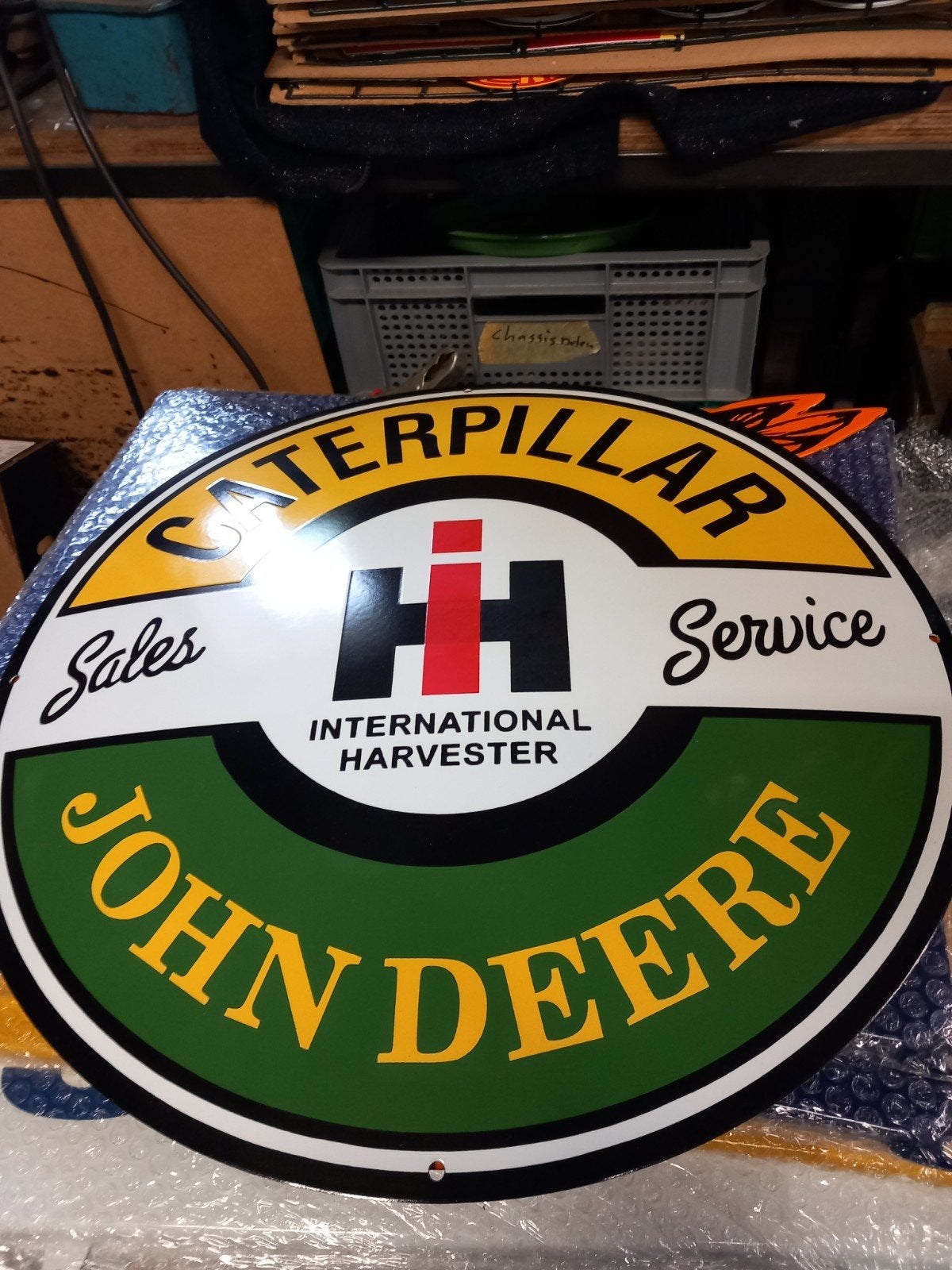 Super mooi groot emaile bord  50cm rond  j Deere  catenpilla, Verzamelen, Ophalen of Verzenden, Zo goed als nieuw, Reclamebord
