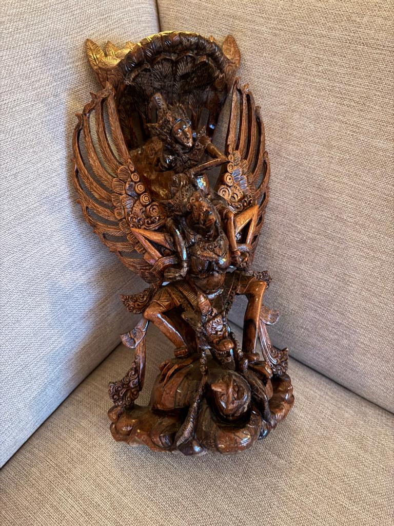 Gedetailleerd Houten Beeld van Garuda en Vishnu, Ophalen of Verzenden, Handgemaakt, 20 - 50 cm, Beeld