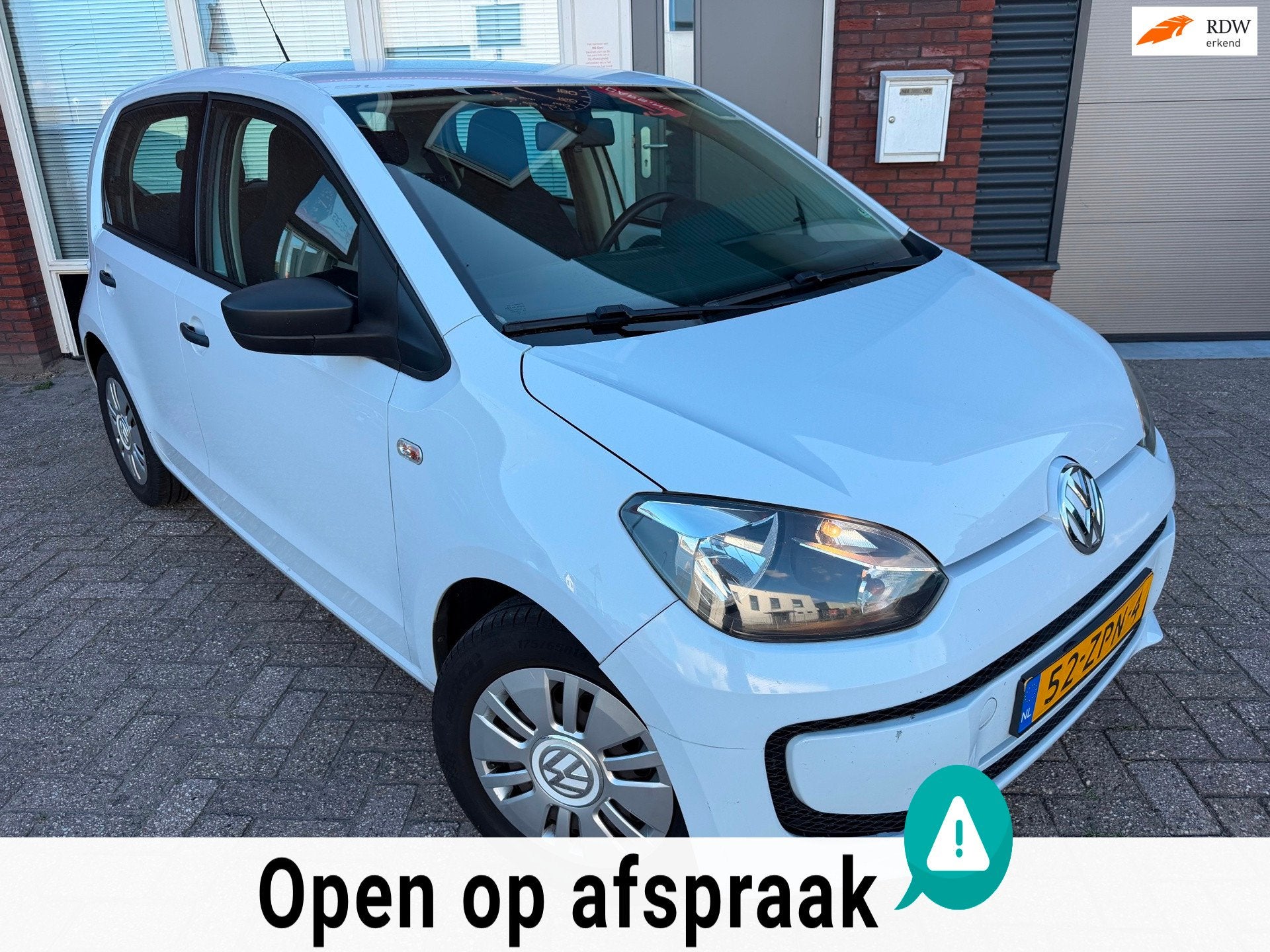 Volkswagen Up! 1.0 take up! BlueMotion / Airco / 5DRS / NAP, Auto's, Volkswagen, Voorwielaandrijving, Euro 5, Stof, Gebruikt