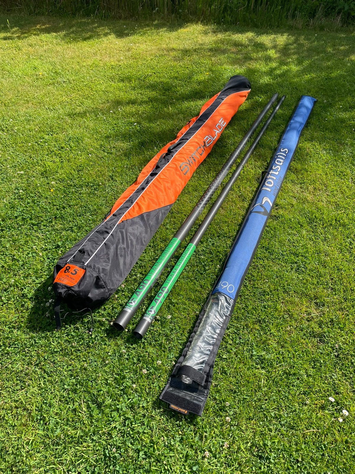 Loftsails switchblade 8.5 + 4.90 100% cc team edition mast, Watersport en Boten, Windsurfen, Gebruikt, Zeil, Ophalen of Verzenden