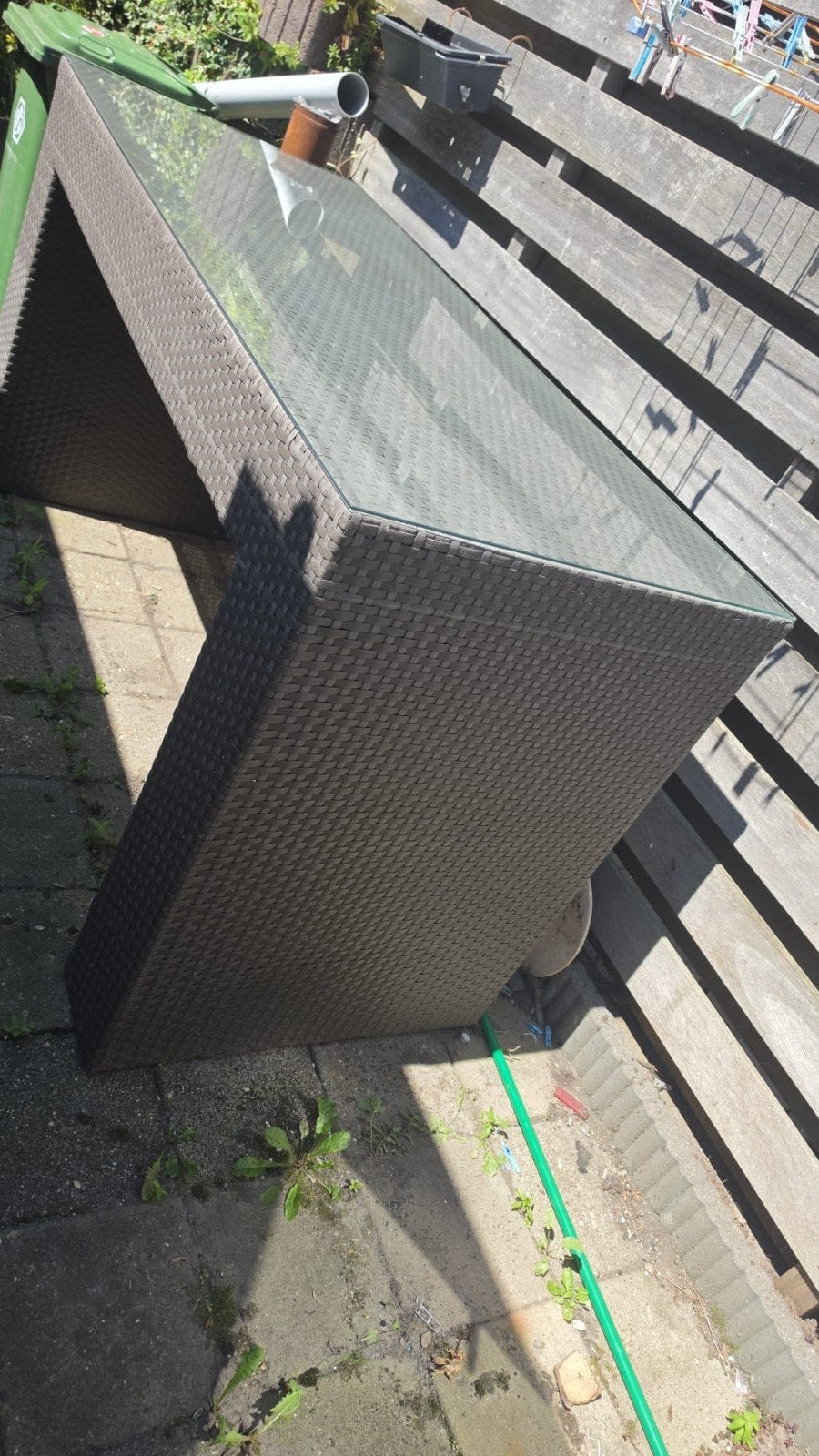 Wicker bartafel met krukken en kussens, Ophalen, Gebruikt, Rechthoekig, Wicker