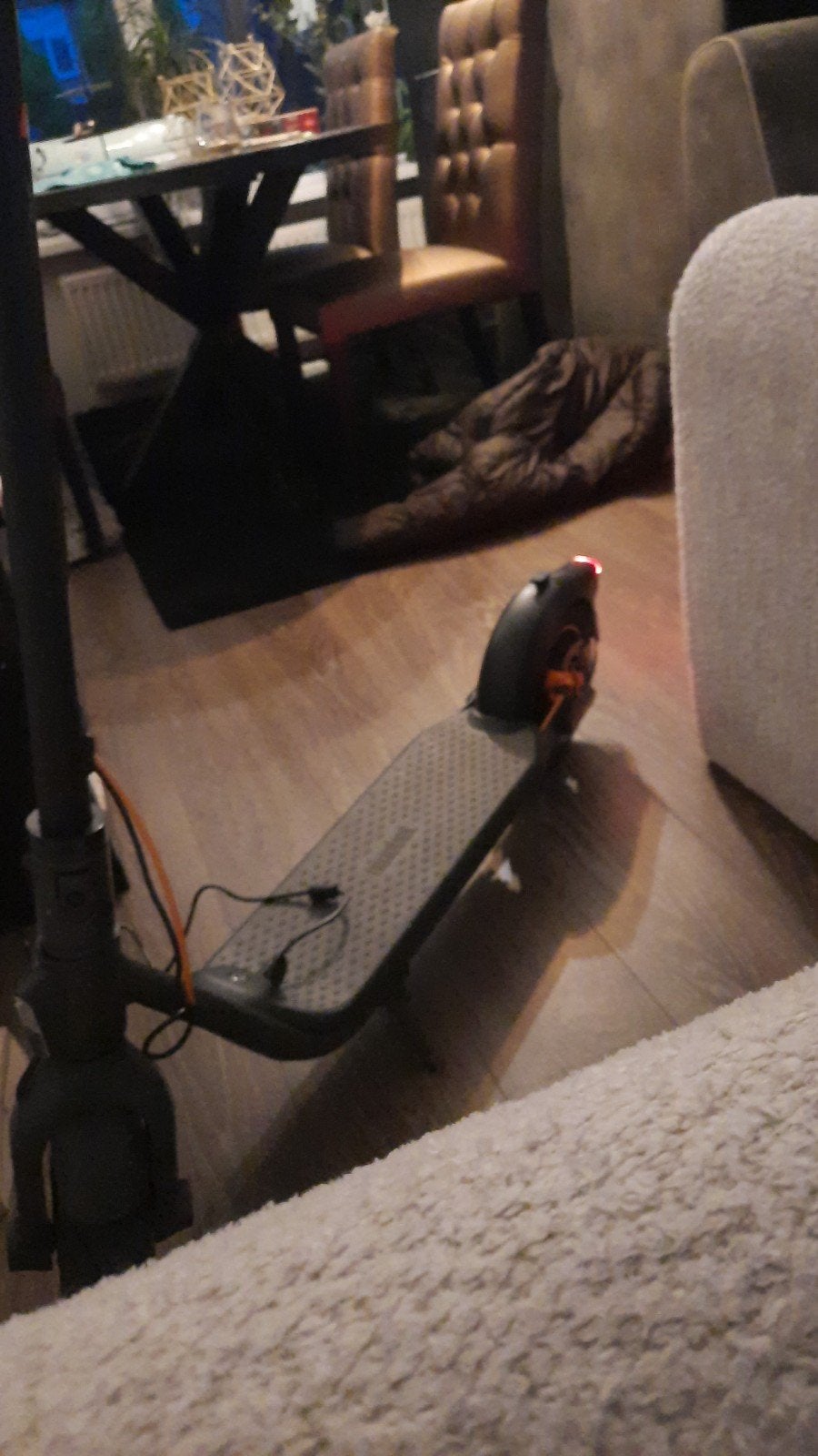 Originele Ninebot oplader - Nieuw in doos, Ophalen of Verzenden, Nieuw, Ninebot