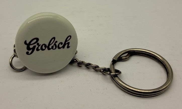 Grolsch Sleutelhanger beugelflesdop rood, Ophalen of Verzenden, Gebruikt, Overige typen, Grolsch
