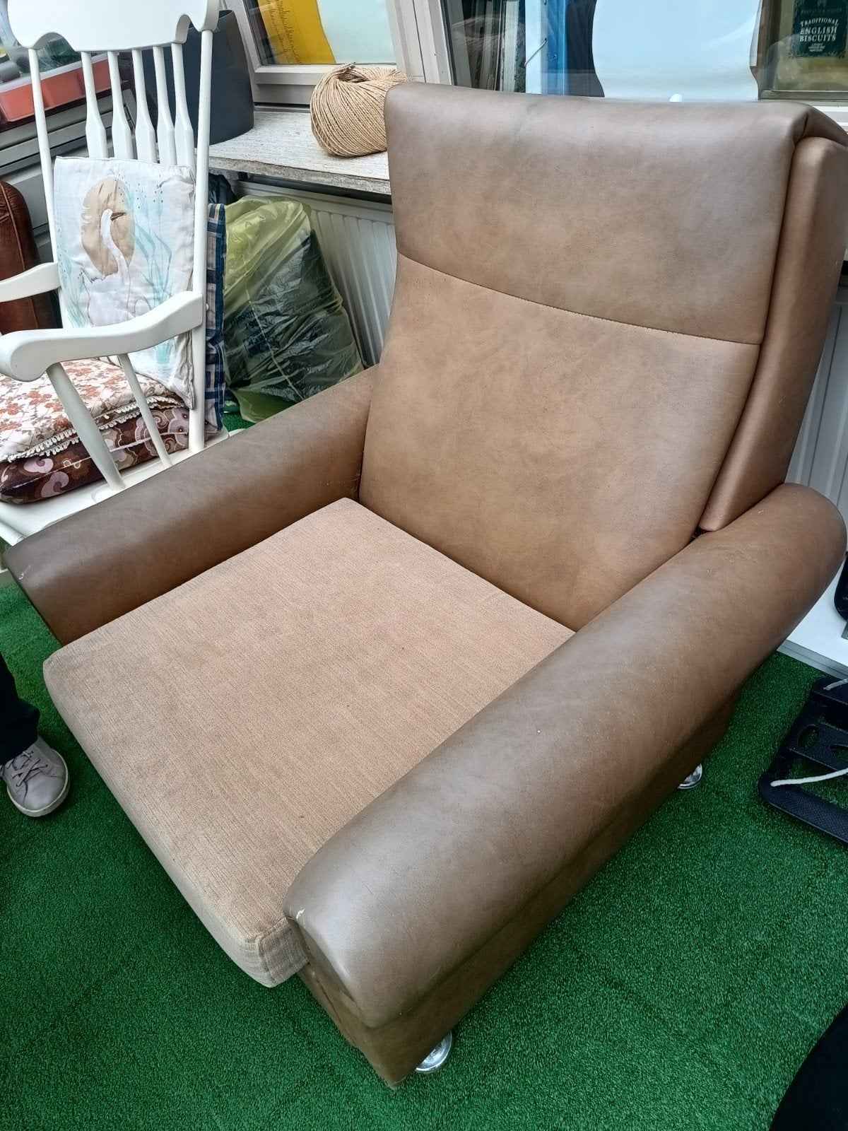 Gratis fauteuil - Comfortabele stoel, Ophalen, Gebruikt, Minder dan 75 cm, Kunststof