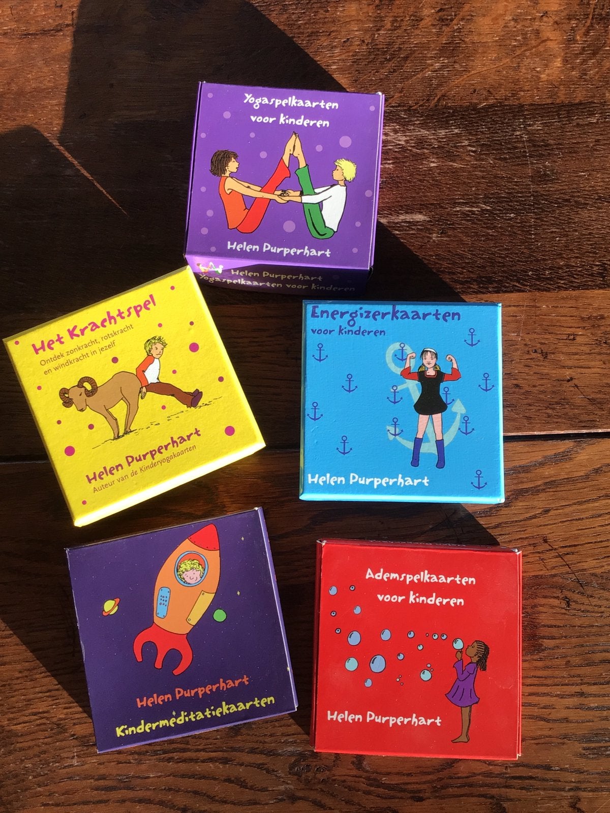 5 sets Kinderyoga- en spelkaarten -  Heleen Purperhart, Boeken, Ophalen of Verzenden, Zo goed als nieuw, Spiritualiteit algemeen
