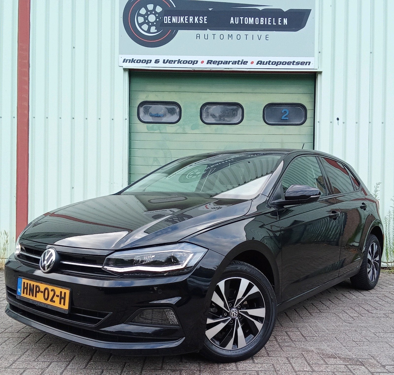 Volkswagen Polo 1.0 TSI Auto. | LED | Navi | Startbutton |, Auto's, Stof, USB, 95 pk, Zwart