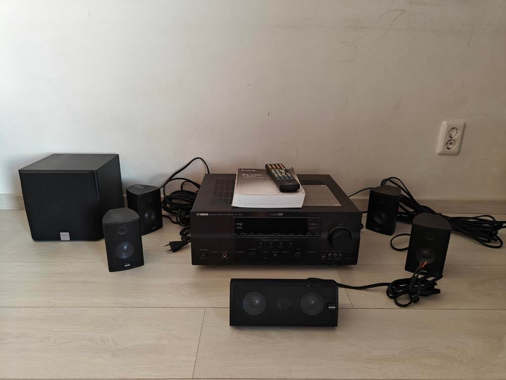 Yamaha 7.1 receiver with speaker and woofer, Ophalen, 8mm
