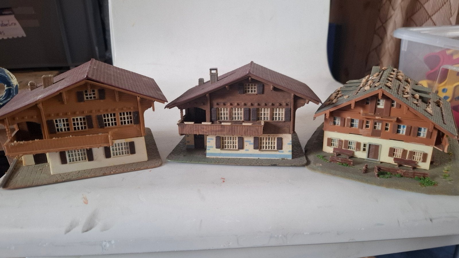 3 SCHITTERENDE OOSTENRIJKSE BERGHUISJES, Hobby en Vrije tijd, Modeltreinen | H0, Gebruikt, Gelijkstroom, Fleischmann, Rails