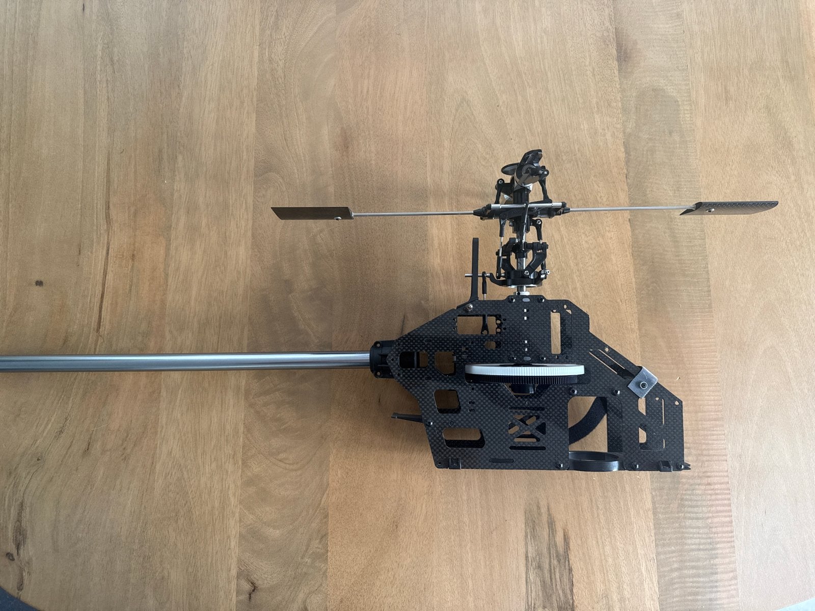 Trex 500 frame plus mechaniek met flybar, Ophalen of Verzenden, Zo goed als nieuw, Elektro, Helikopter