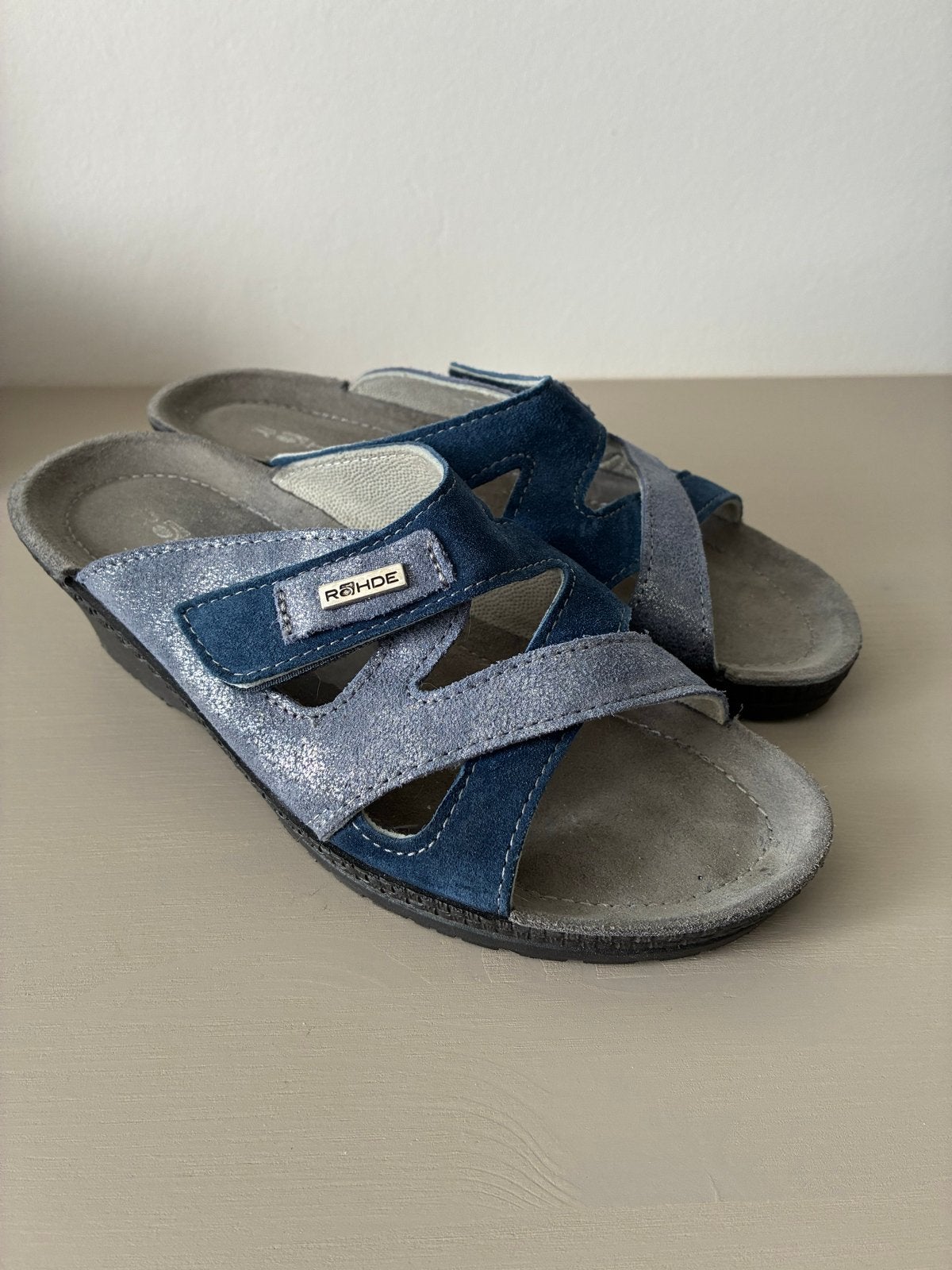 Rohde Sandalen Maat 39 - Comfortabel en Stijlvol, Slippers, Zo goed als nieuw, Verzenden, Blauw