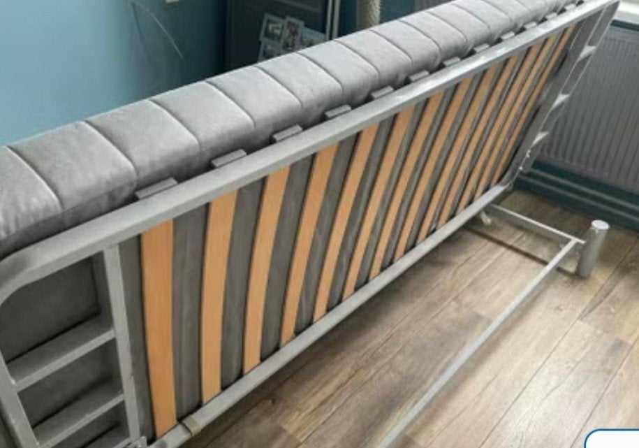 IKEA Bedbank met 2 lattenbodems - ideaal voor in camper, Ophalen, Tweepersoons, Overige maten, Metaal