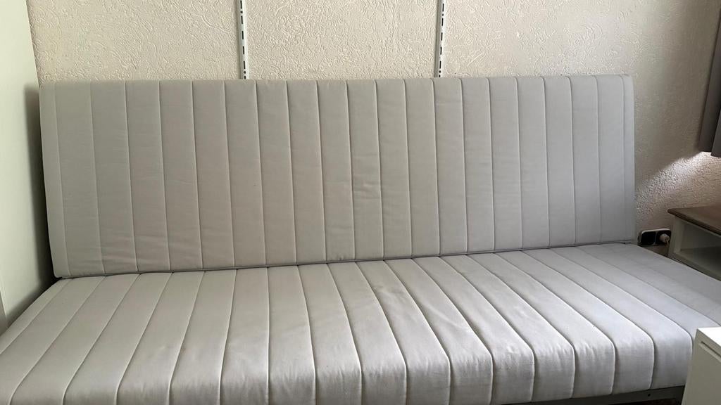 Slaapbank van Ikea 140x190cm, Ophalen, Zo goed als nieuw, Tweepersoons, 140 cm