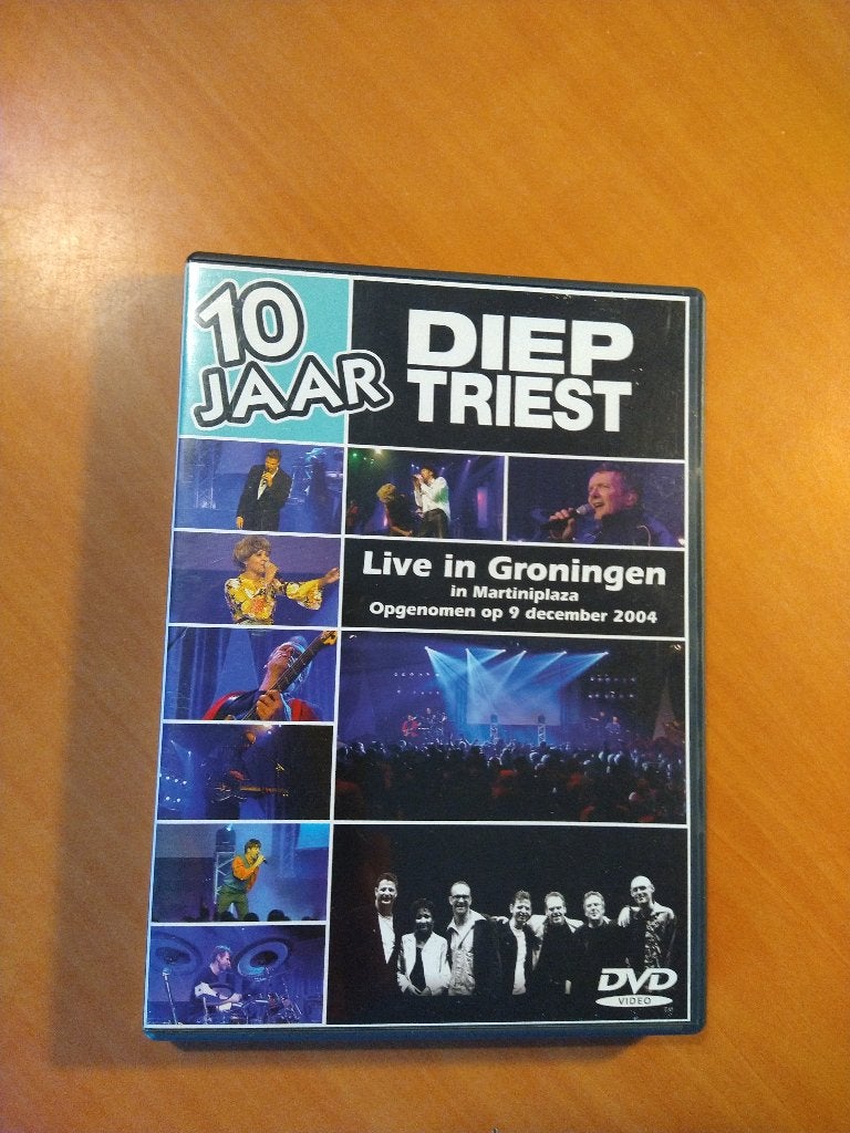 DVD 10 jaar Diep Triest, Alle leeftijden, Ophalen of Verzenden, Zo goed als nieuw