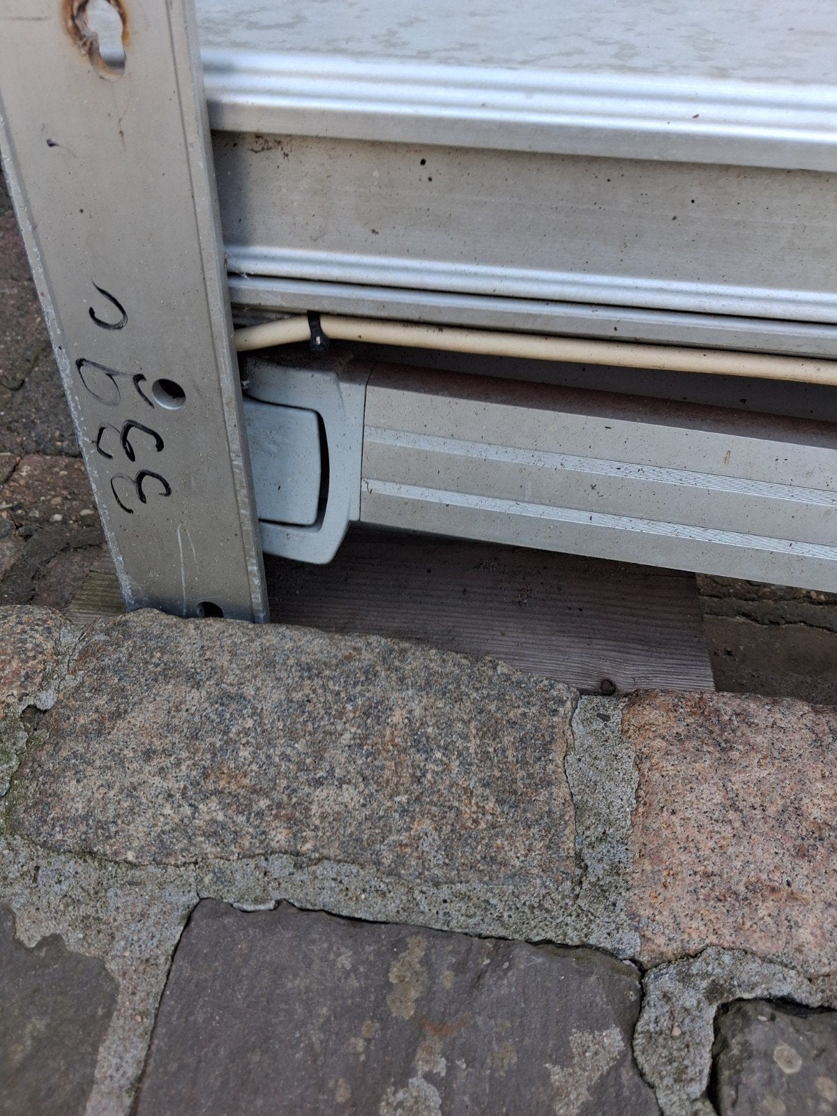 Sonnescherm 339.cmbreed, Ophalen, Gebruikt, Elektrisch, 150 tot 300 cm