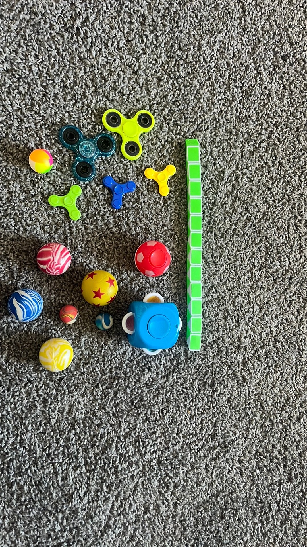Verschillende fidget toys, Ophalen of Verzenden, Zo goed als nieuw
