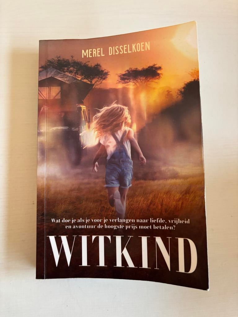 Witkind - Merel Disselkoen (Roman), Ophalen of Verzenden, Zo goed als nieuw, Nederland