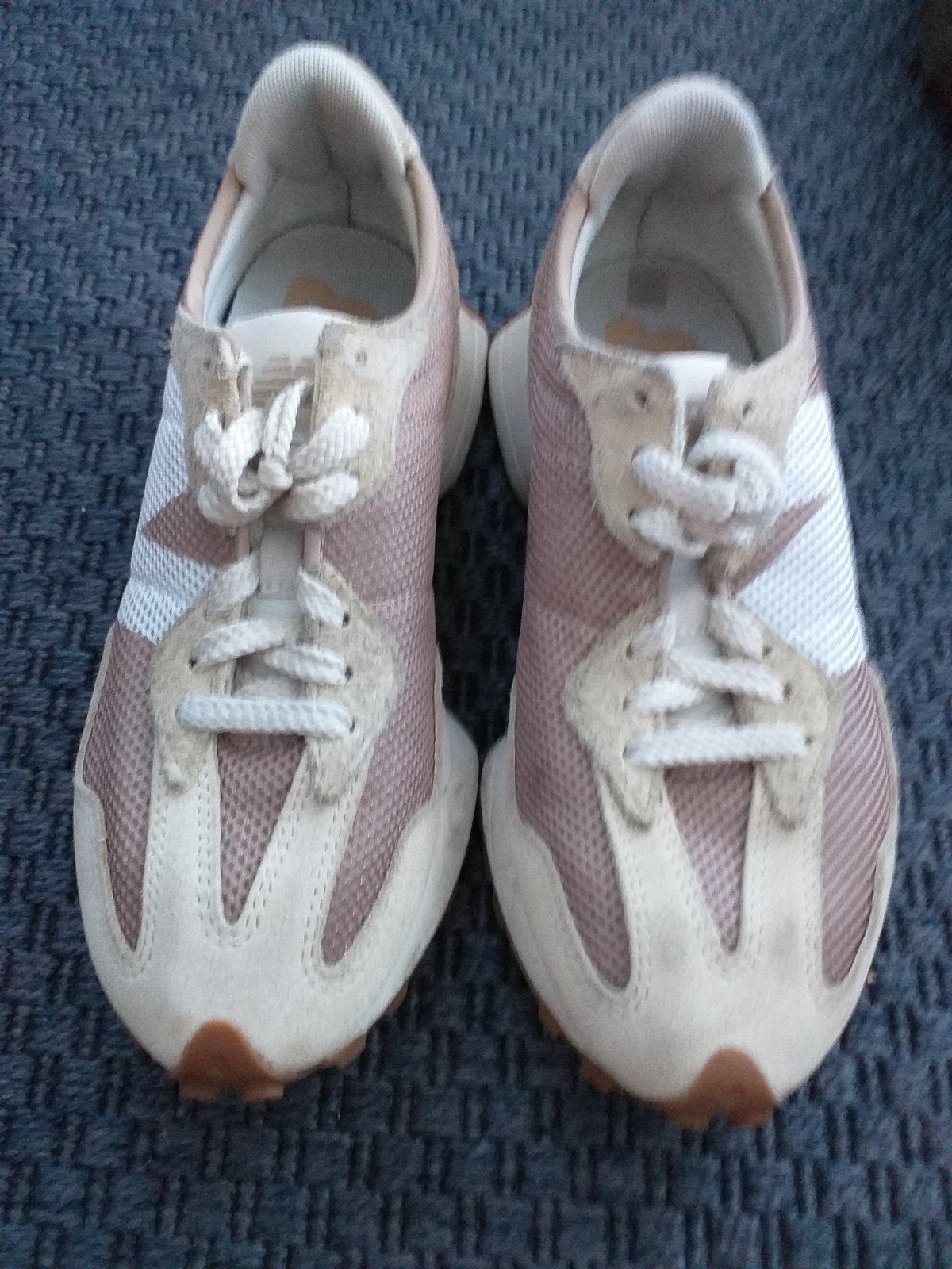 New Balance 327 sneakers - Maat 38, Ophalen of Verzenden, Gedragen, Beige, Sneakers of Gympen