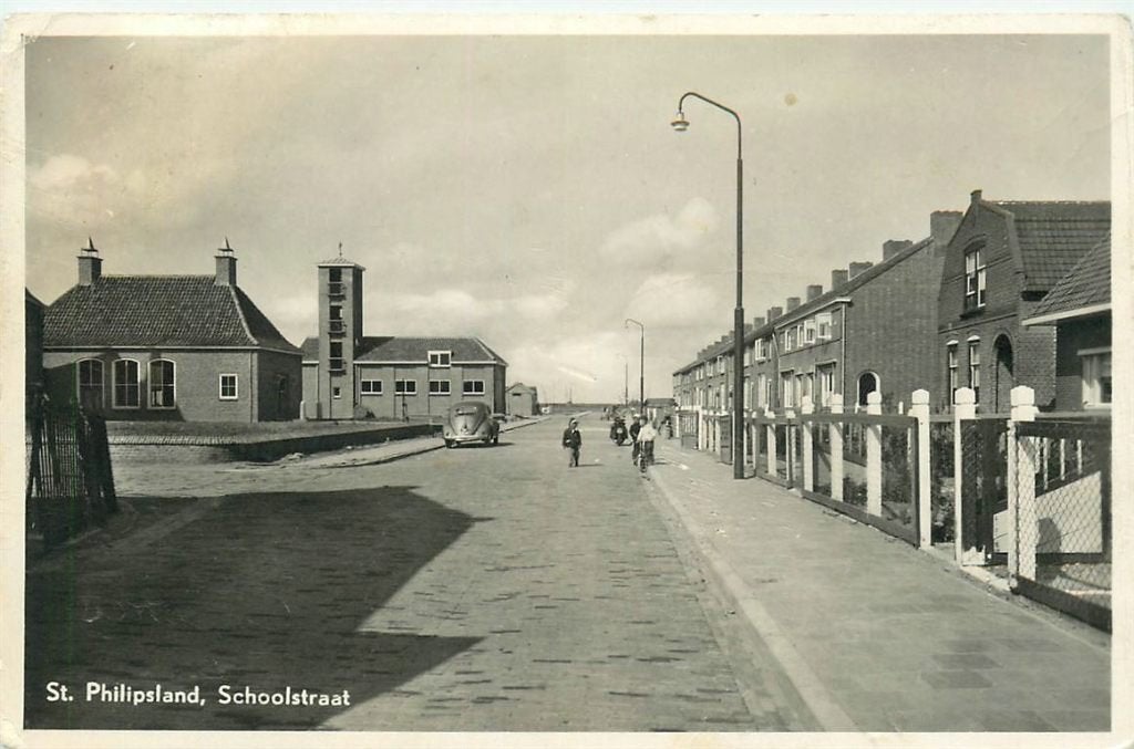 378-316-013 St Philipsland Schoolstraat, Ophalen of Verzenden, Voor 1920, Zeeland