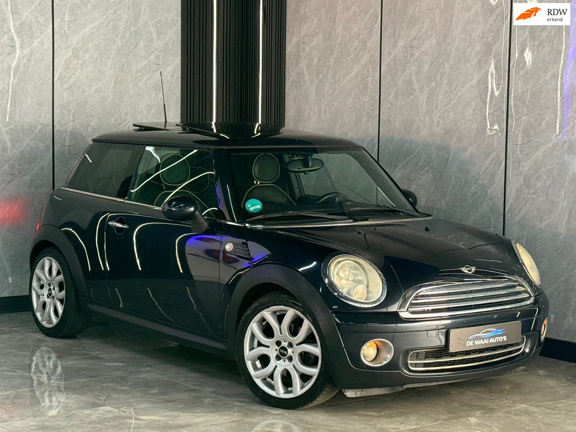 Mini 3-Deurs 1.6 Cooper |1e Eignr|Pano|Stoelverw|Vol Onderh|, Auto's, Mini, Voorwielaandrijving, Gebruikt, 4 cilinders, 49 €/maand