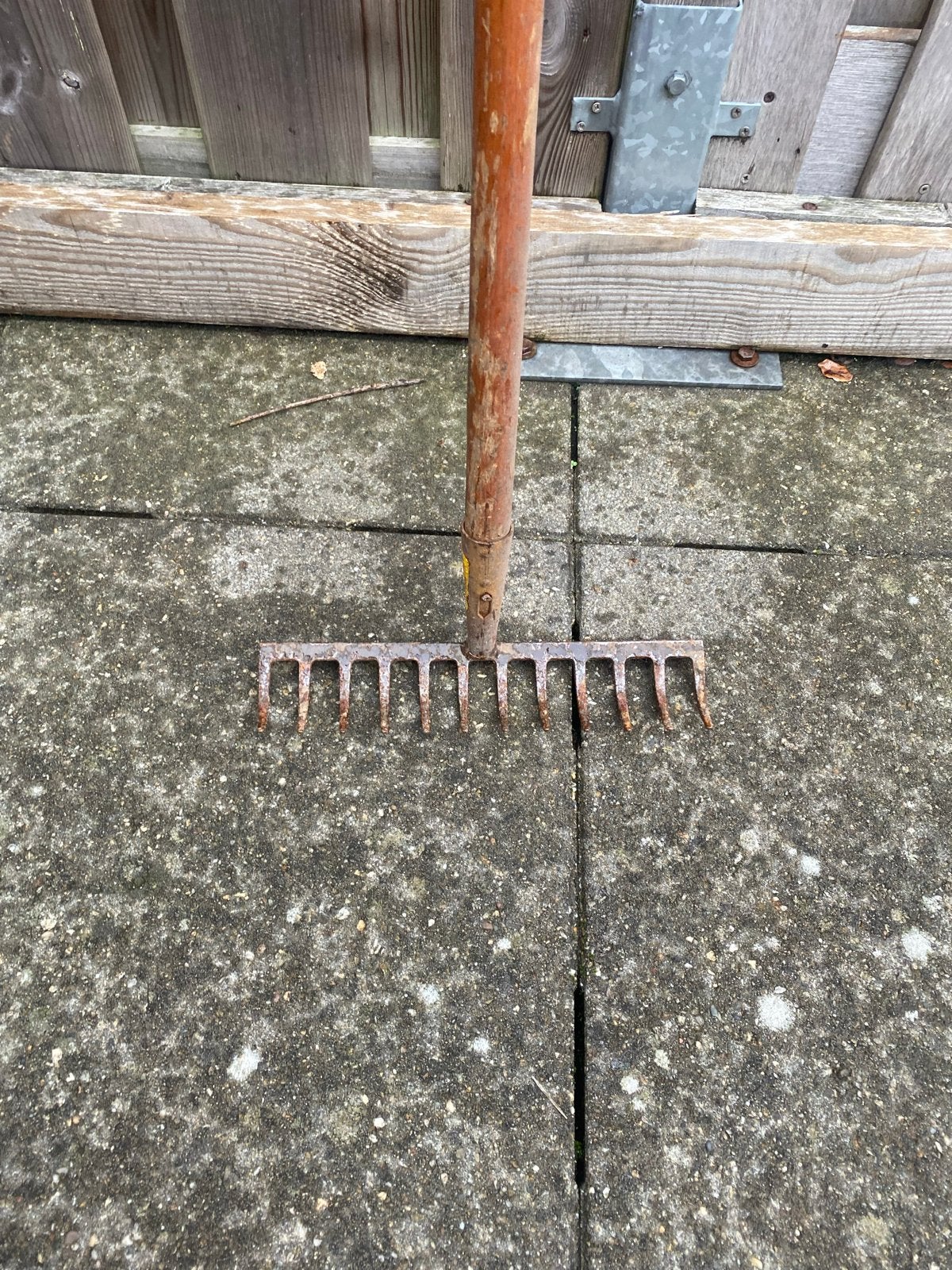 hark met houten steel, Ophalen of Verzenden, Gebruikt, Hark