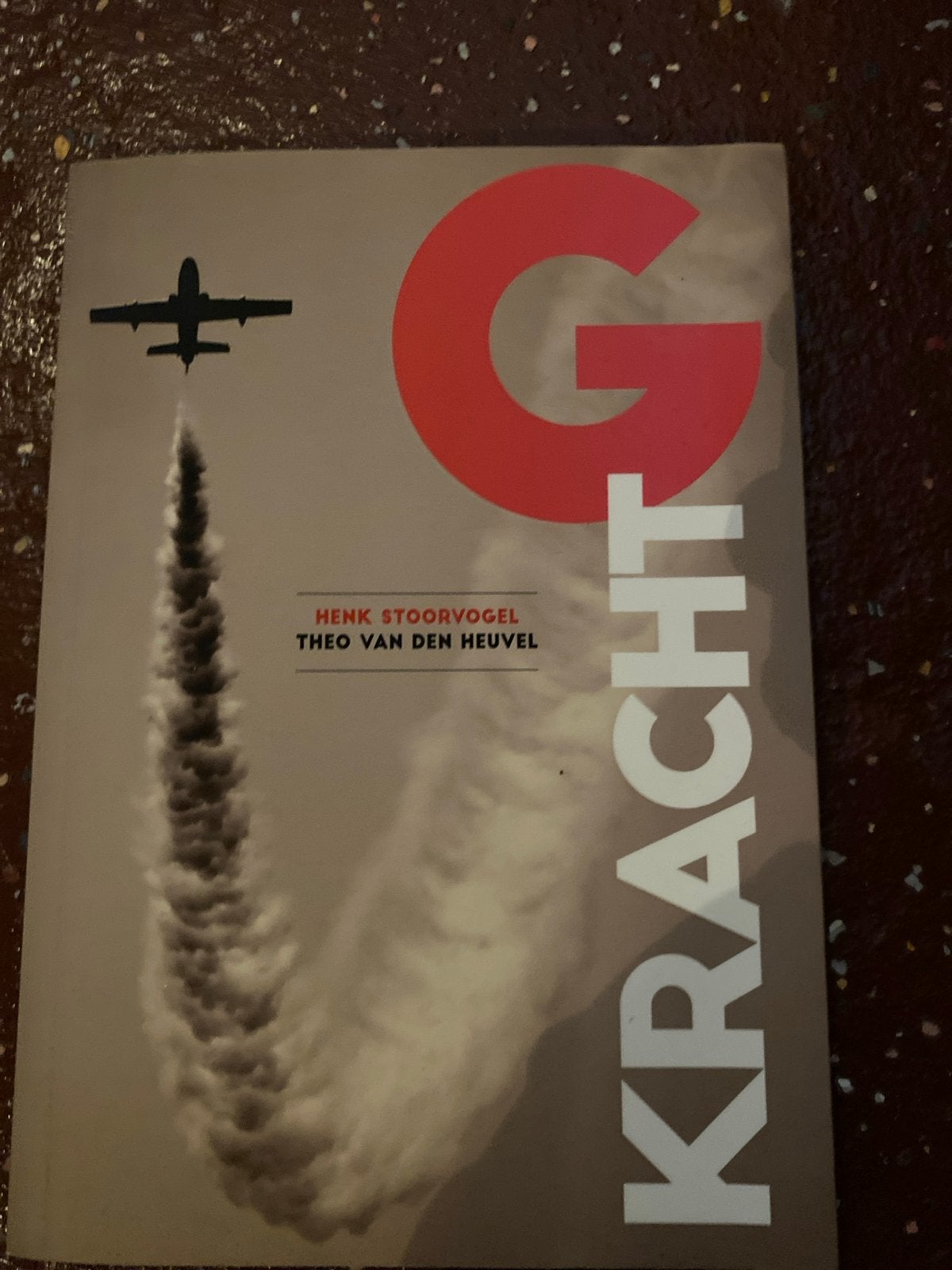 G-Kracht - Henk Stoorvogel & Theo van den Heuvel, Ophalen of Verzenden, Gelezen