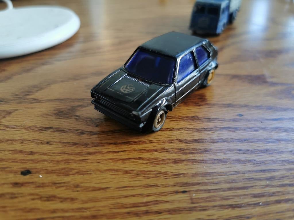 Zwarte Volkswagen Golf 1 GTI, Hobby en Vrije tijd, Modelauto's | 1:87, Ophalen of Verzenden, Gebruikt, Auto, Overige merken