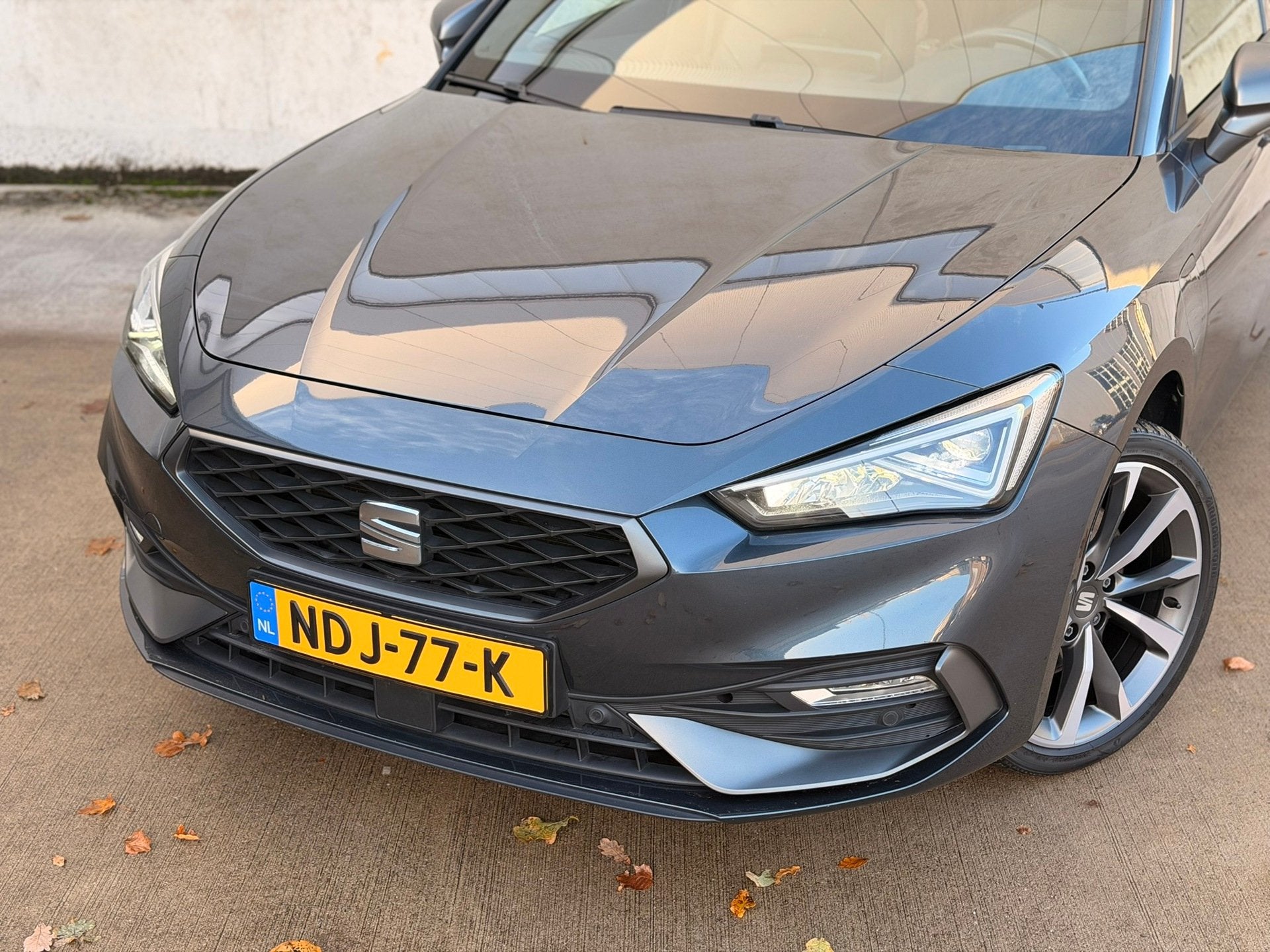SEAT Leon 1.4 TSI eHybrid PHEV FR Pano Camera Leder/alca DCC, Auto's, Gebruikt, Leon, Plug-in hybride, Verwarmde buitenspiegels