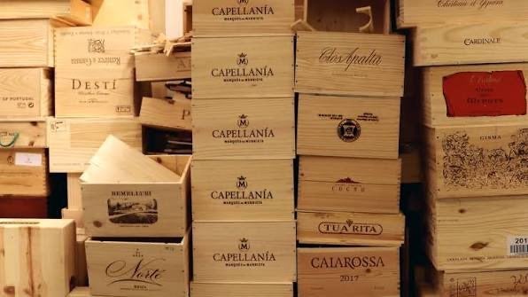 GEZOCHT: Specifieke wijnkistjes/frontjes bekende wijnhuizen, Ophalen of Verzenden, Gebruikt, Italië, Rode wijn